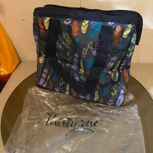 Thirty-One Utility Tote – Feather Print